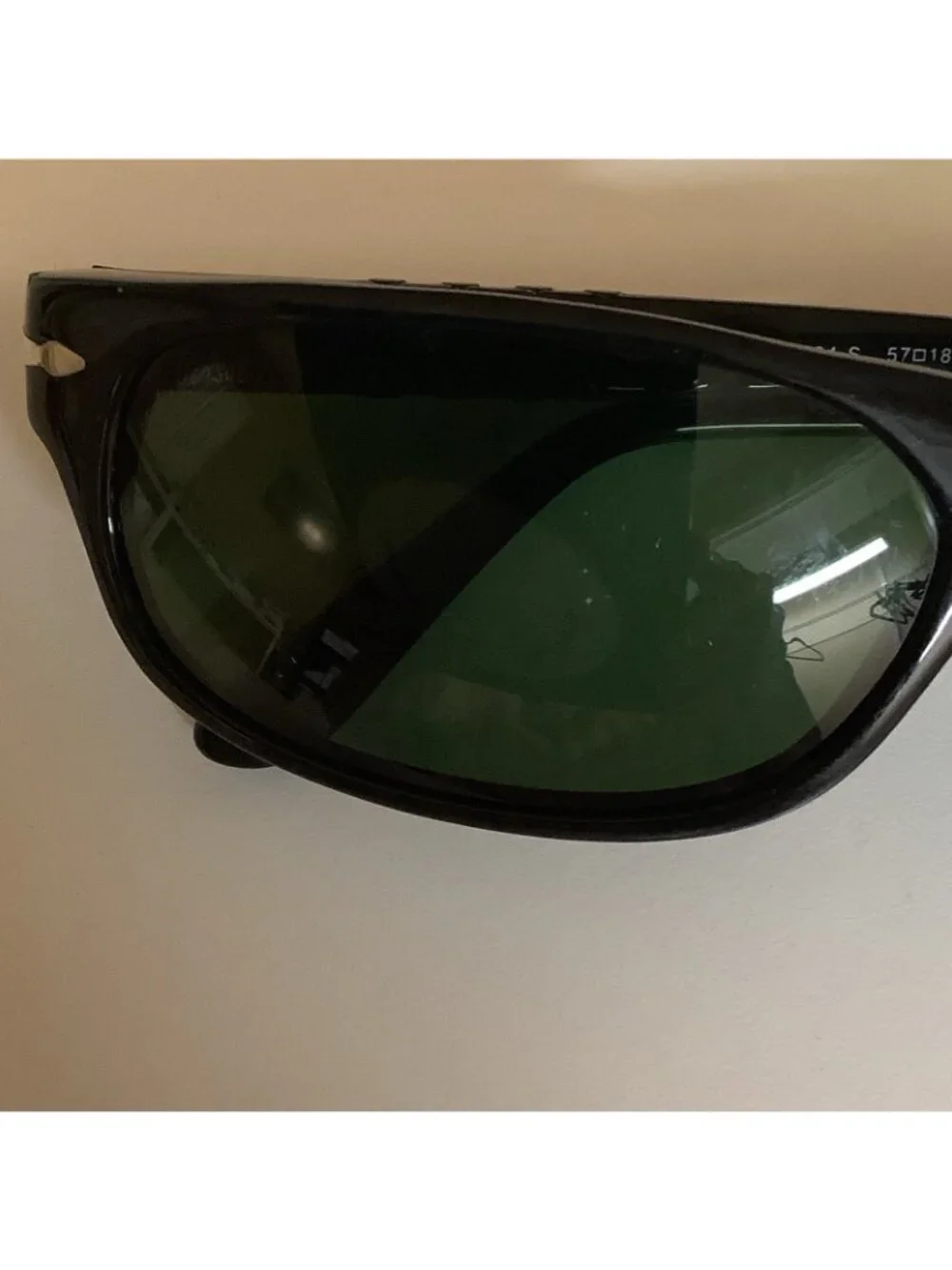 Persol 2604-S Vintage Sunglasses Oval Wrapped 57-18 Black Gloss/ Green Lens,Used
